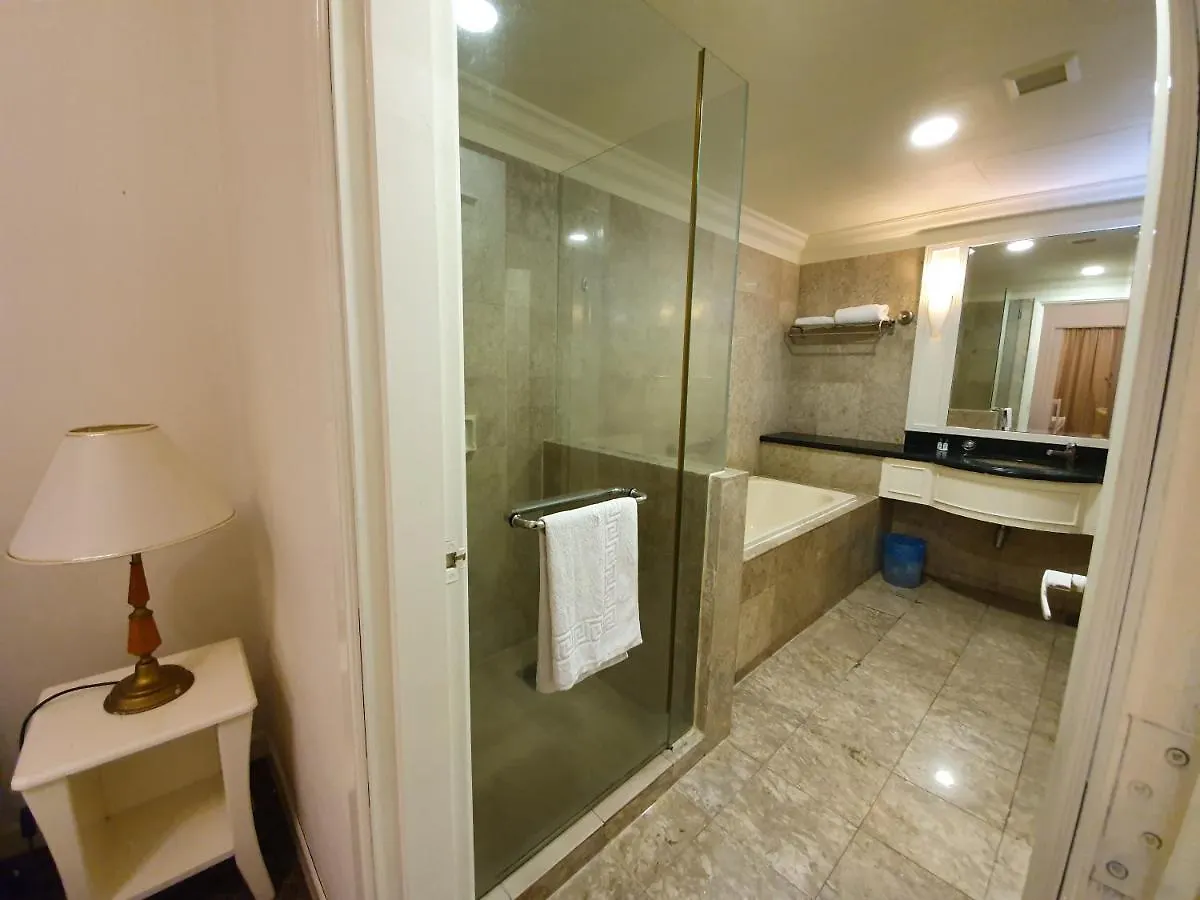 Aparthotel Lexus Service Suite Kuala Lumpur